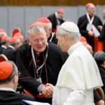 Cómo la humanidad configura su propio futuro y la respuesta de la Iglesia católica: la intervención del cardenal Brislin en el Consistorio, ante el Papa