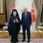 El presidente turco Erdogan se reúne con Patriarca ortodoxo Bartolomé por la reapertura de Halki, ¿por qué es importante?