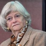 Asesinan en Reino Unido a Ann Widdecombe: conversa católica, política pro vida y defensora de la libertar religiosa. Dos investigados