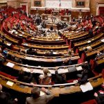 Francia aprueba la eutanasia: alerta máxima para hospitales católicos que pueden ser obligados a asesinar pacientes