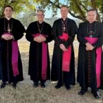Sectas tradicionalistas convocan un «Concilio General Imperfecto» con falsos obispos que elegirían un antipapa Sectas tradicionalistas convocan un «Concilio General Imperfecto» con falsos obispos que elegirían un antipapa