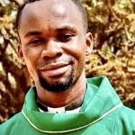 Joven sacerdote asesinado en Centroáfrica es enterrado junto a los misioneros Joven sacerdote asesinado en Centroáfrica es enterrado junto a los misioneros
