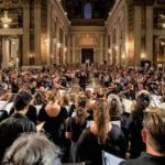 Roma, una ciudad que se peregrina también con la voz: peregrinos que llegan a la Ciudad Eterna para rezar, cantar y poner sus talentos al servicio de la Iglesia