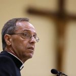Cuando el miedo impide ir a misa y la iglesia lo comprende: obispo de Indianápolis dispensa de misa dominical a migrantes